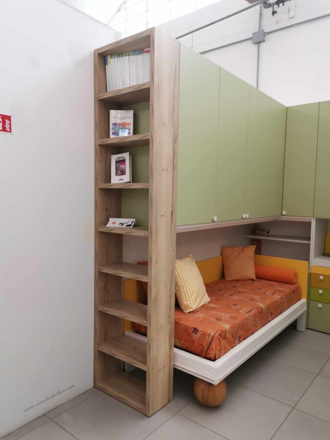 libreria terminale e letto di design